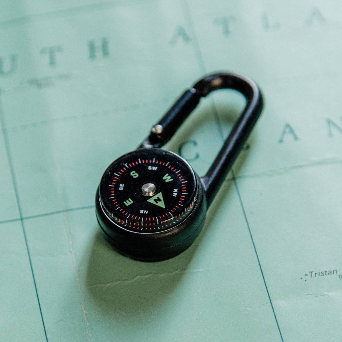 Carabiner Compass + Thermometer, Black – TULLIA SAGE